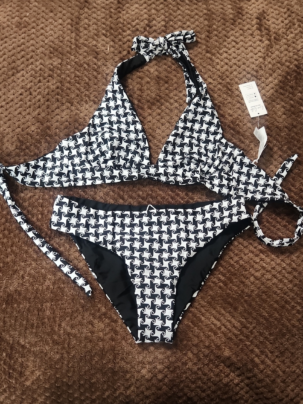 Cupshe Reversible Black and White Swirl Bikini Set